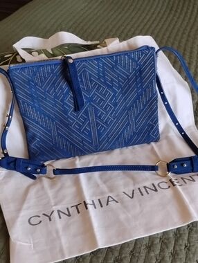 Cynthia Vincent Crossbody